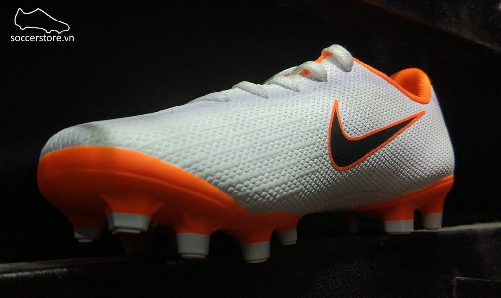 Nike Mercurial Vapor XI Academy Kids FG- White/ Metallic Cool Grey/ Total Orange AH7349-107