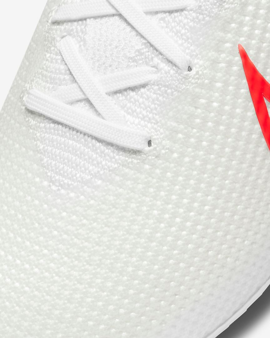 Nike Mercurial Vapor XIII AG Pro- White/ Laser Crimson/ Black AT7895-160