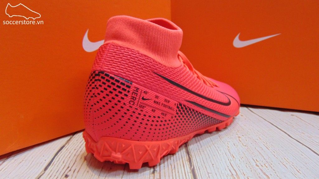 Nike Mercurial Superfly VII Academy TF- Laser Crimson/ Black AT7978-606