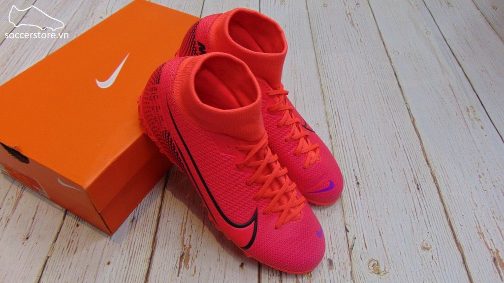 Nike Mercurial Superfly VII Academy TF- Laser Crimson/ Black AT7978-606