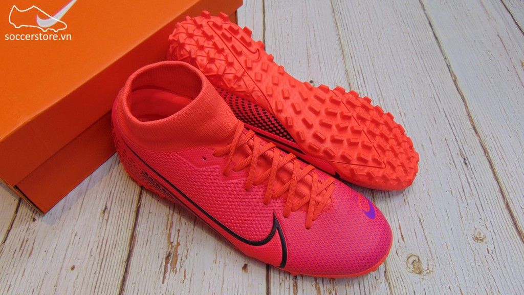 Nike Mercurial Superfly VII Academy TF- Laser Crimson/ Black AT7978-606