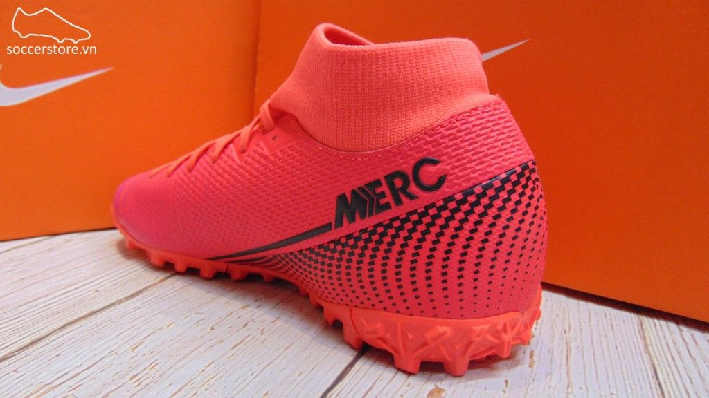 Nike Mercurial Superfly VII Academy TF- Laser Crimson/ Black AT7978-606