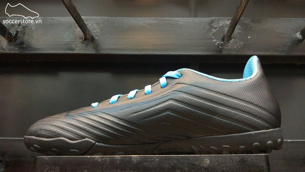 Adidas Predator 19.4 TF -Bright Cyan/ Core Black F35636