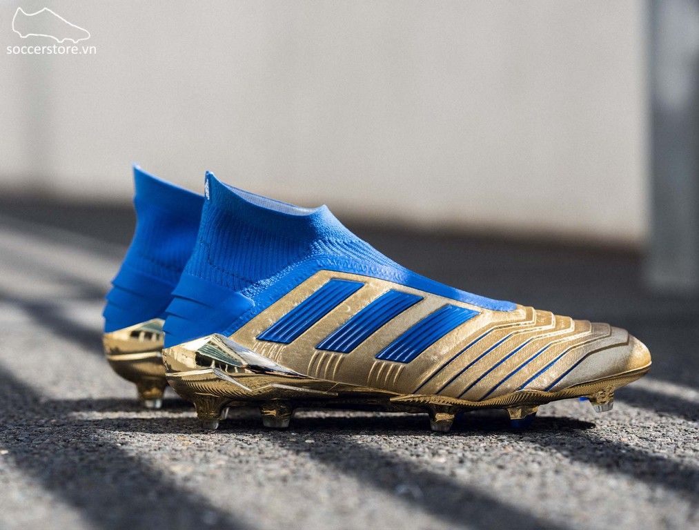 giày đá bóng Adidas Predator Input Code