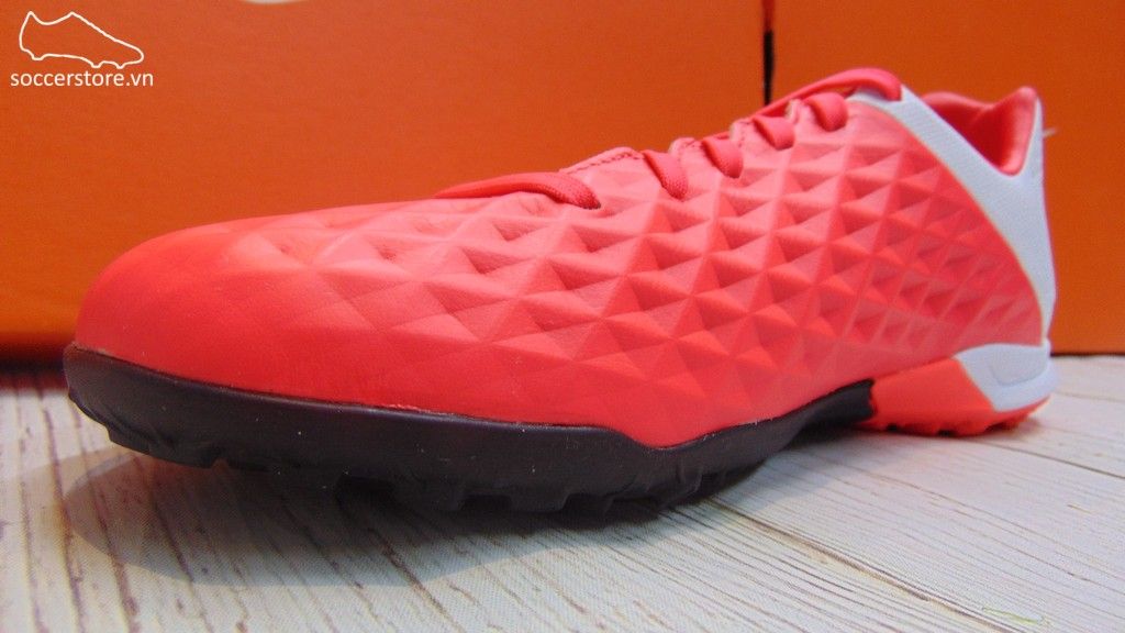Nike Tiempo Legend 8 Pro- Laser Crimson/ White/ Black AT6136-606