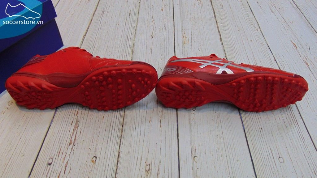 Asics Calcetto WD 8 TF - Classic Red / Pure Silver - 1113A008-600