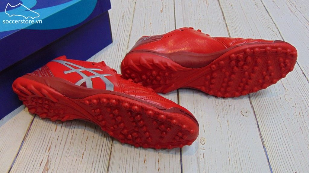 Asics Calcetto WD 8 TF - Classic Red / Pure Silver - 1113A008-600