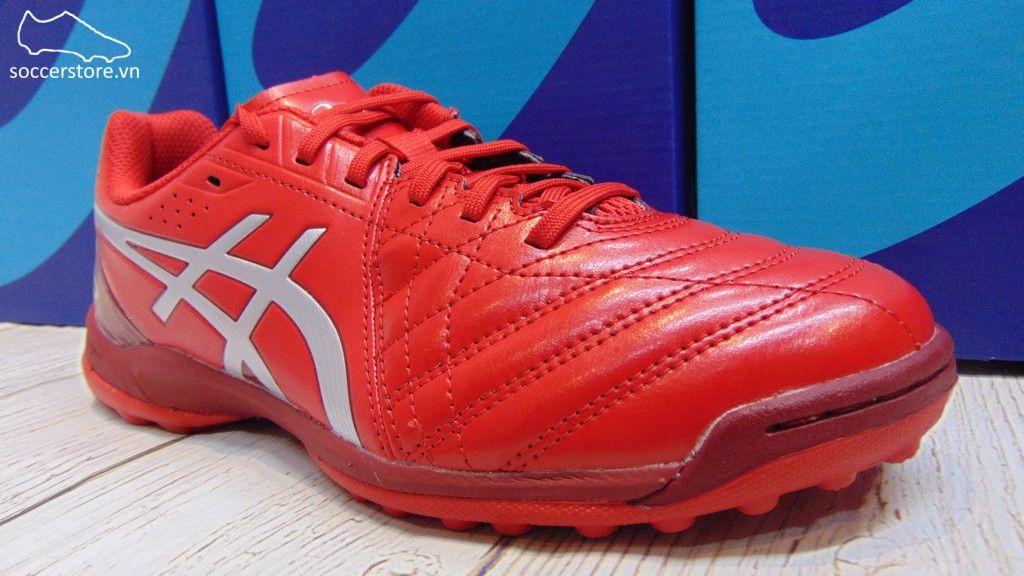 Asics Calcetto WD 8 TF - Classic Red / Pure Silver - 1113A008-600
