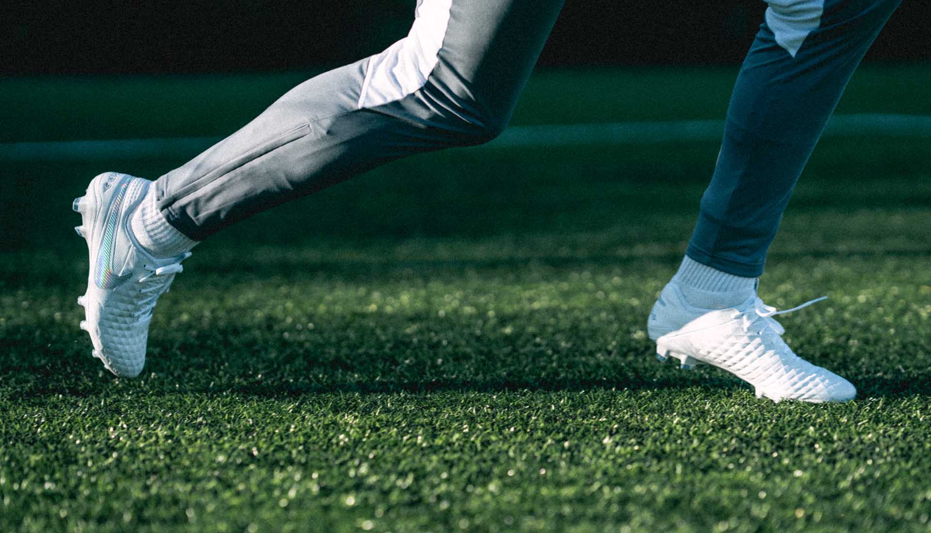 Đánh giá giày Nike Tiempo Legend 8
