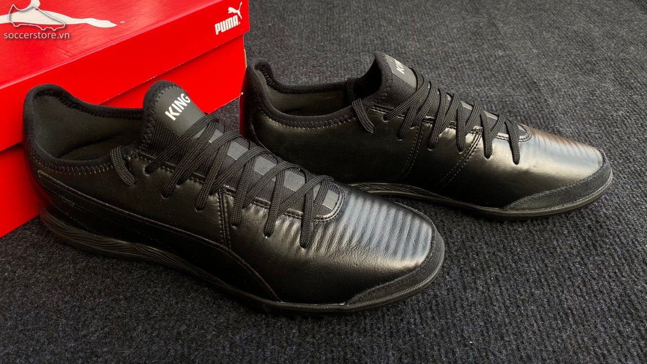 Puma King Pro TT - Black/ White 105668-01