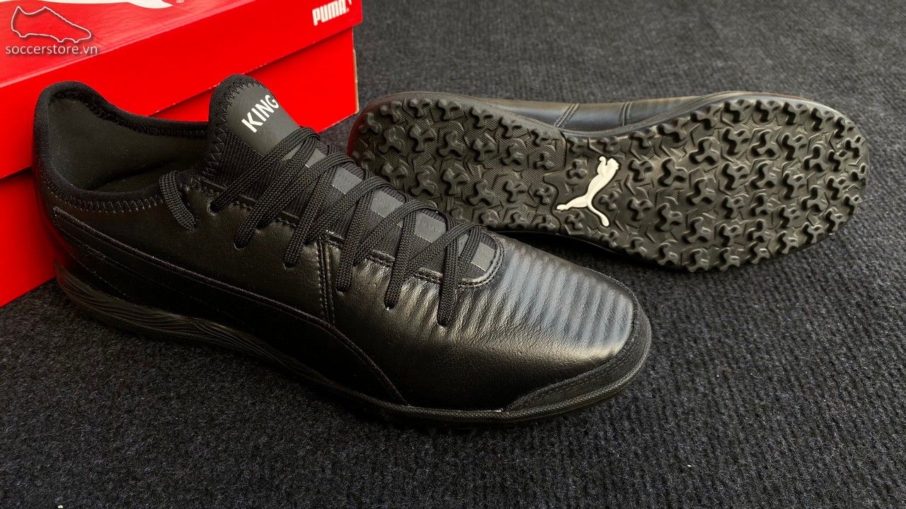 Puma King Pro TT - Black/ White 105668-01