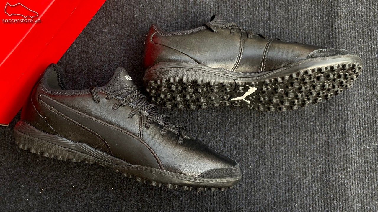 Puma King Pro TT - Black/ White 105668-01