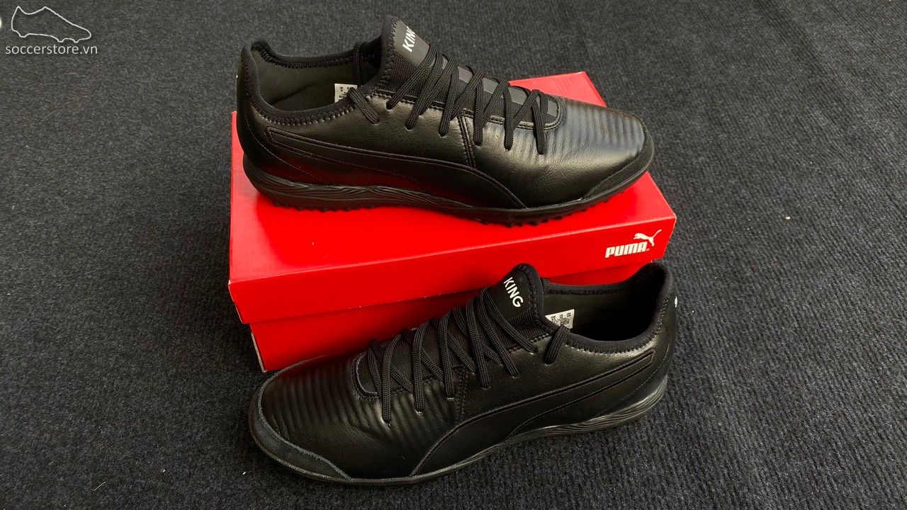 Puma King Pro TT - Black/ White 105668-01