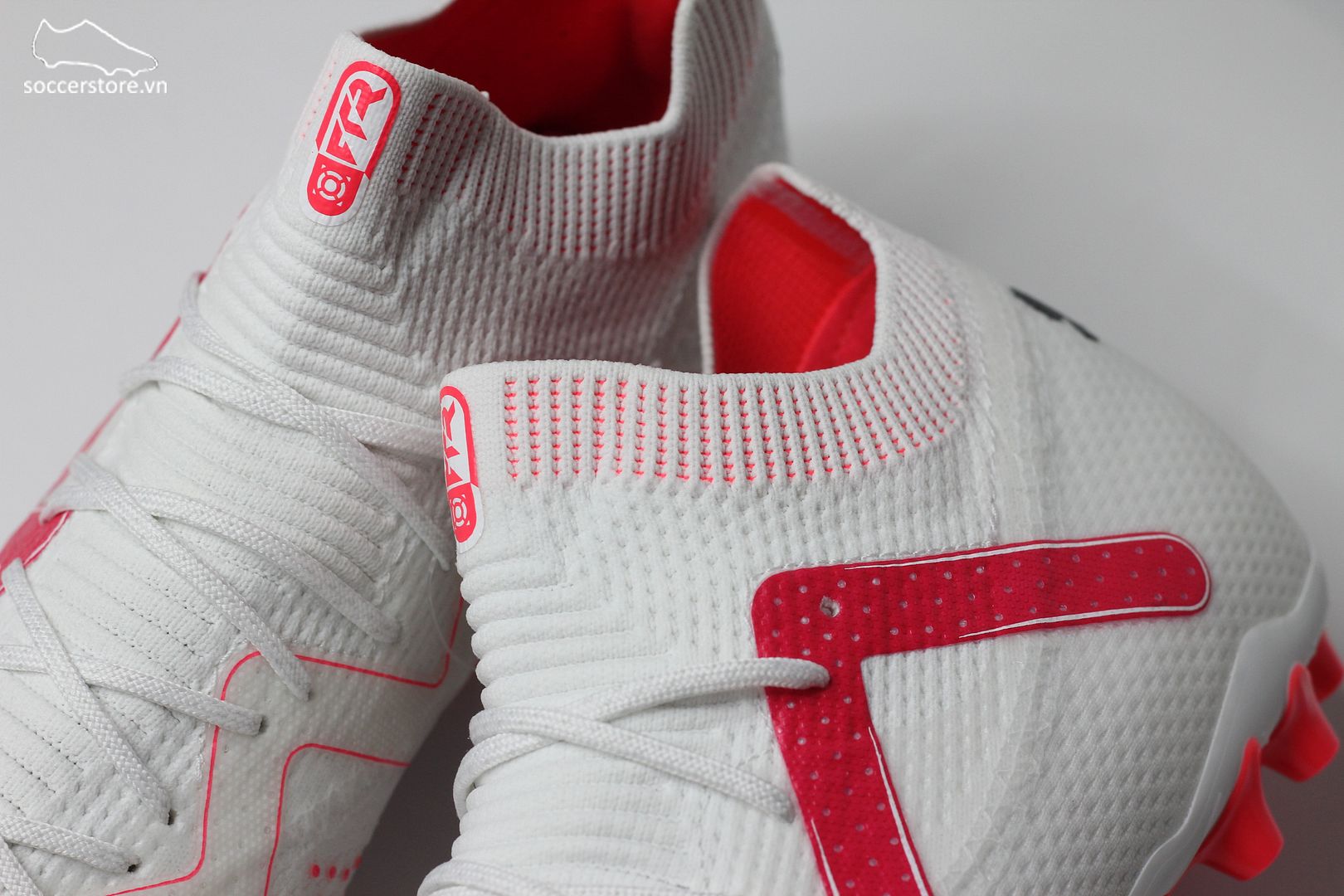 Puma Future Ultimate MG Breakthrough pack màu trắng đỏ - 107358-01