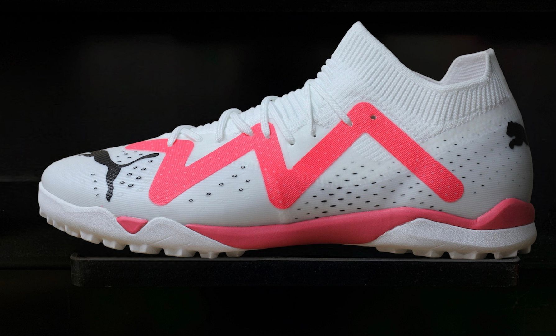 Puma Future Match TF Breakthrough pack màu trắng đỏ - 107374-01