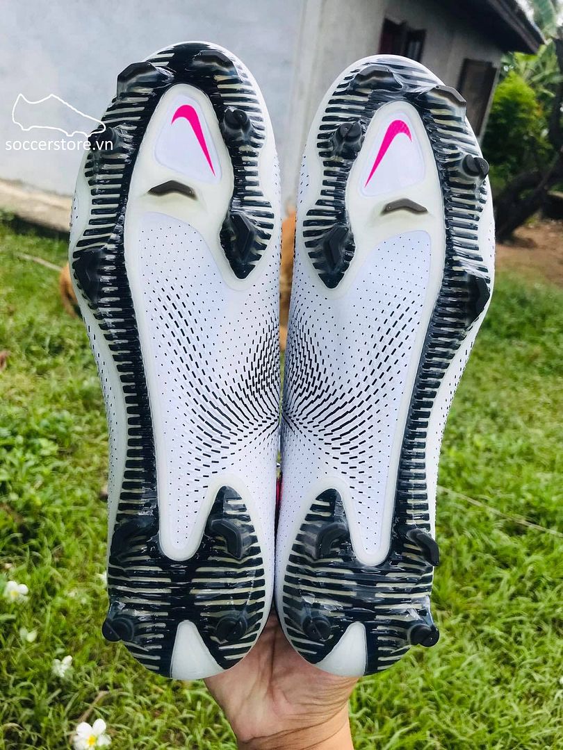 Những điều cần biết về giày Nike Phantom GT Elite