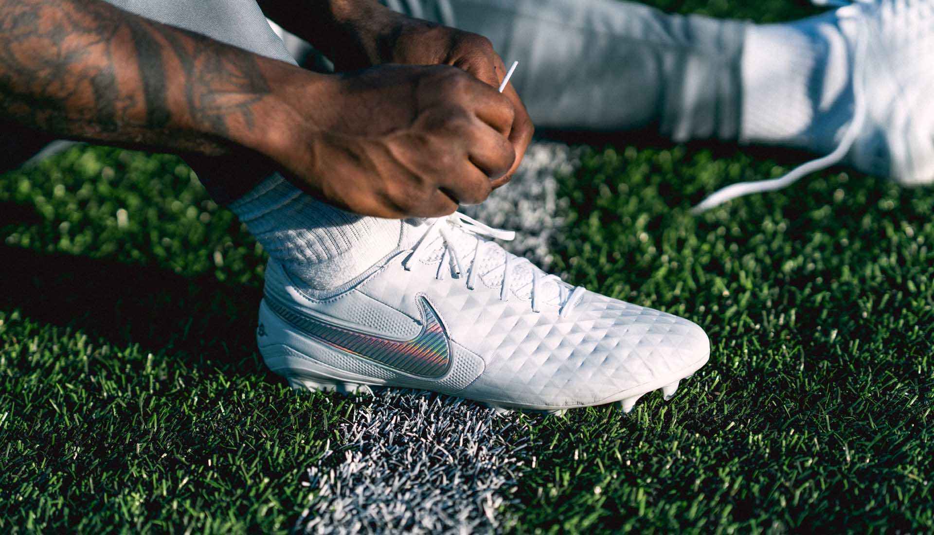 Đánh giá giày Nike Tiempo Legend 8