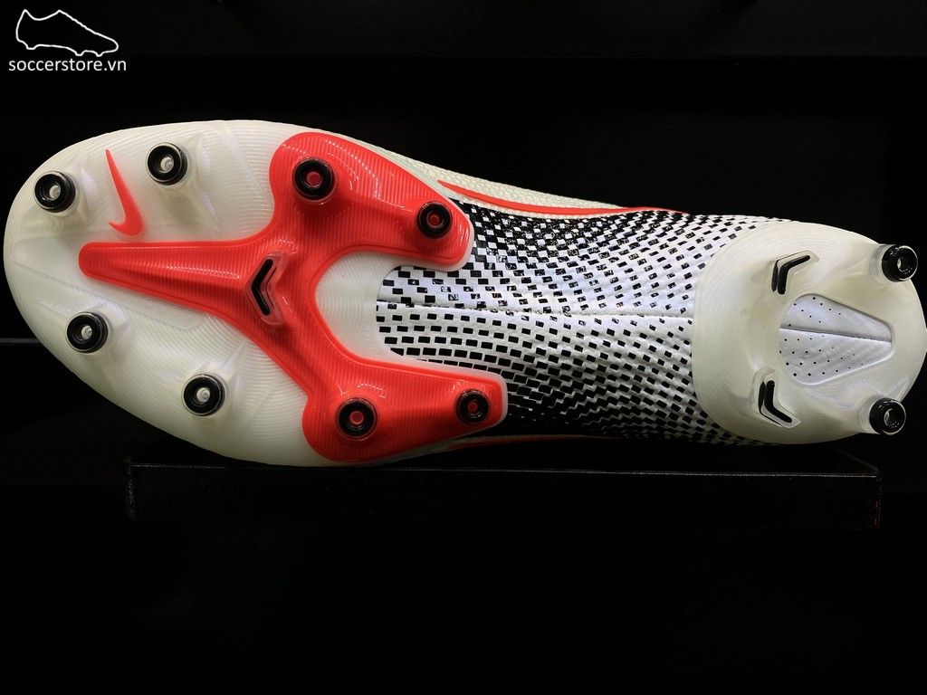Nike Mercurial Vapor XIII AG Pro- White/ Laser Crimson/ Black AT7895-160