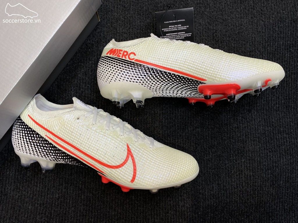 Nike Mercurial Vapor XIII AG Pro- White/ Laser Crimson/ Black AT7895-160