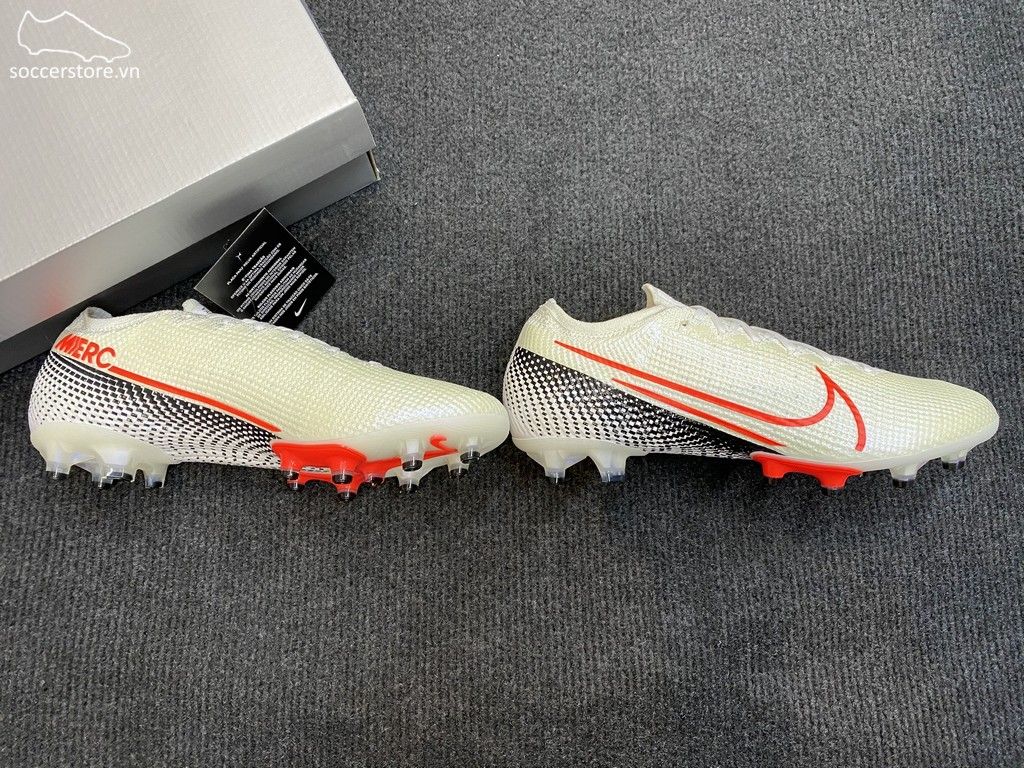 Nike Mercurial Vapor XIII AG Pro- White/ Laser Crimson/ Black AT7895-160