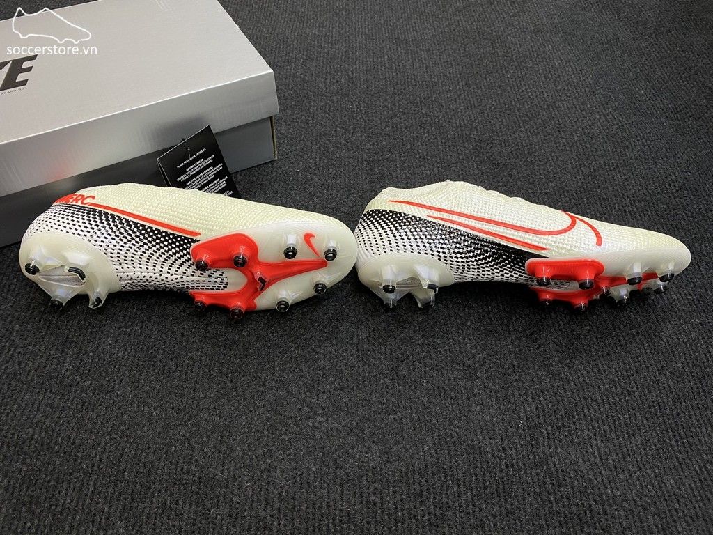 Nike Mercurial Vapor XIII AG Pro- White/ Laser Crimson/ Black AT7895-160