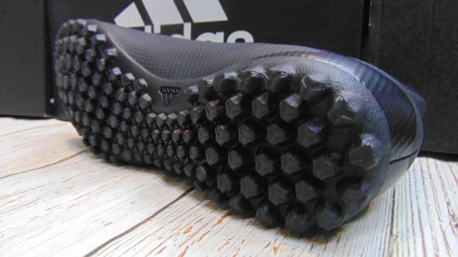 Adidas Predator 20.4 TF - Core Black/ Solid Grey EF1662