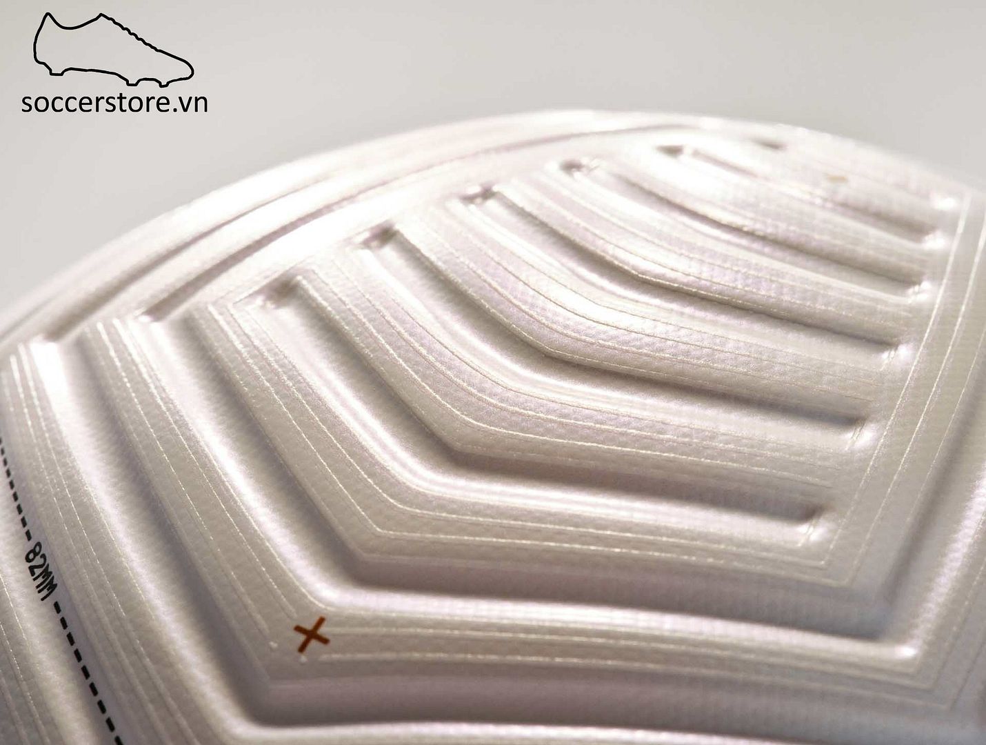 Ra mắt bóng Nike Flight Official Match Ball