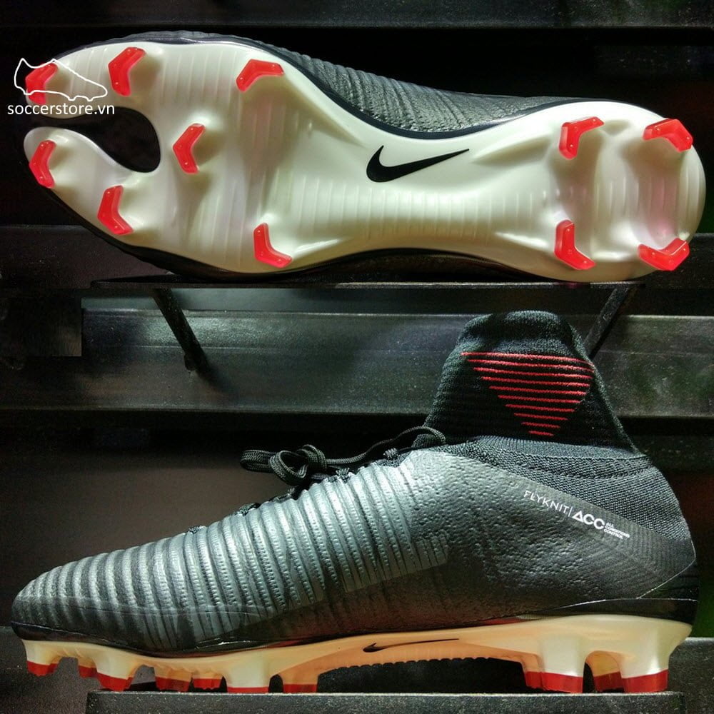Nike Mercurial Superfly V FG- Black/ White/ Dark Grey 831940-002