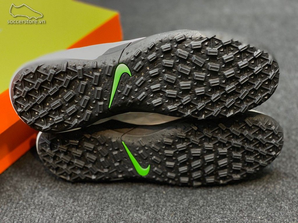 Nike Tiempo Legend 8 Academy TF Spectrum pack - AT6100-030
