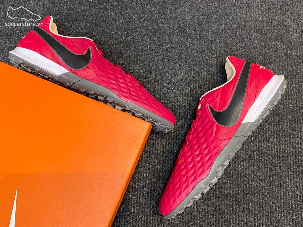 NNike Tiempo Legend 8 Academy TF– AT6100-608
