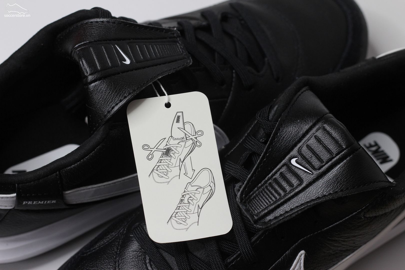 Nike Premier 3 TF màu đen trắng AT6178-010
