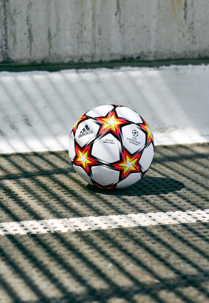 Bóng Adidas Pyrostorm UCL OMB 2021-2022 GU0214
