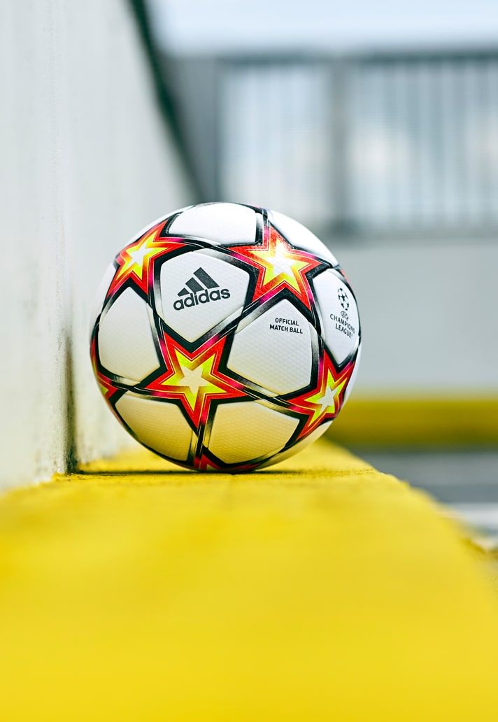Bóng Adidas Pyrostorm UCL OMB 2021-2022 GU0214