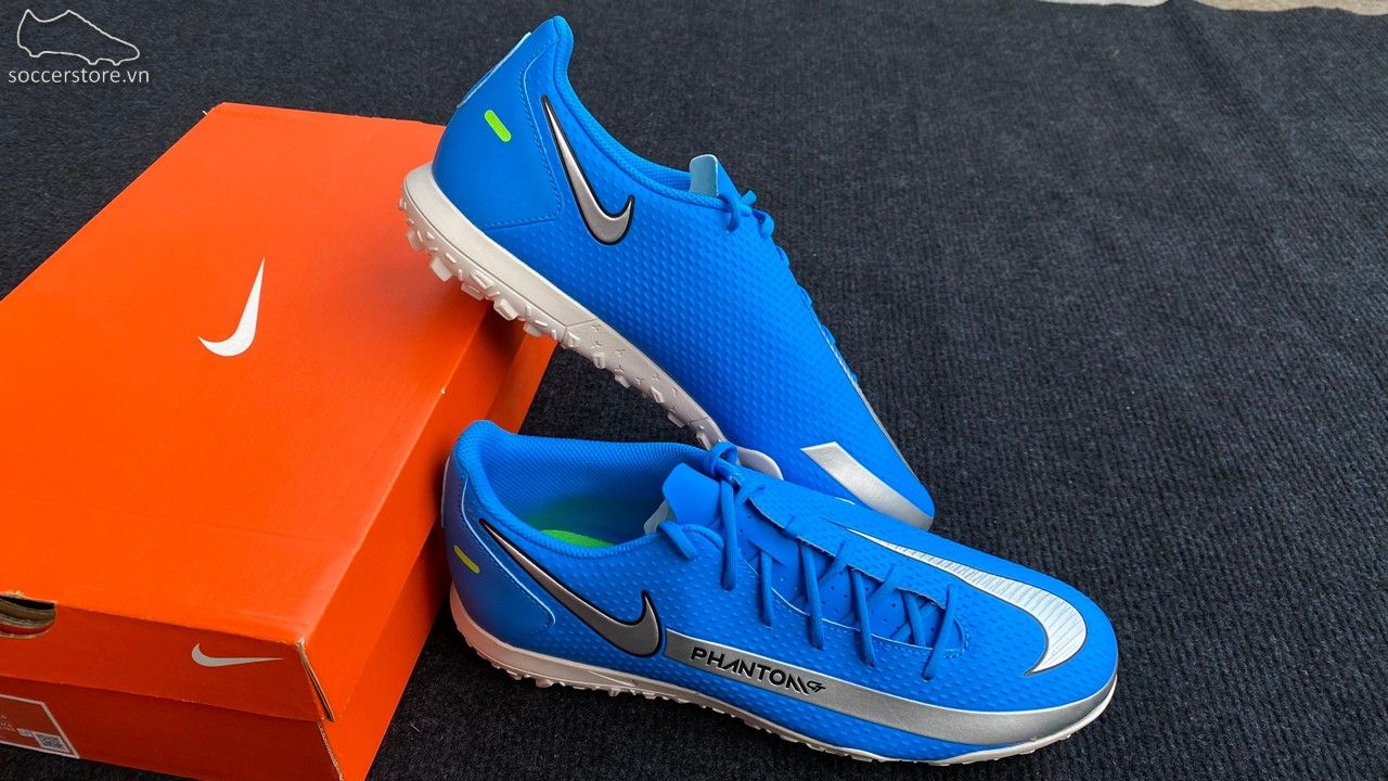 Nike Phantom GT Club TF-CK8469-400