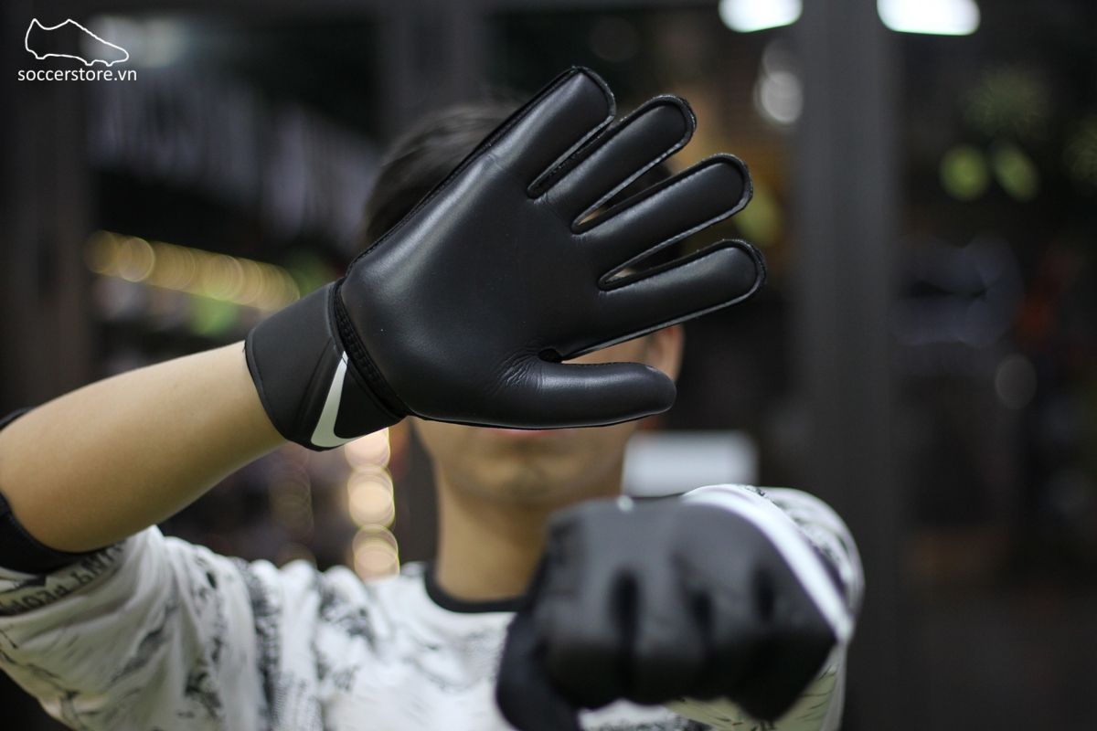 Nike GK Match- Black/ White GK Gloves CQ7799-010