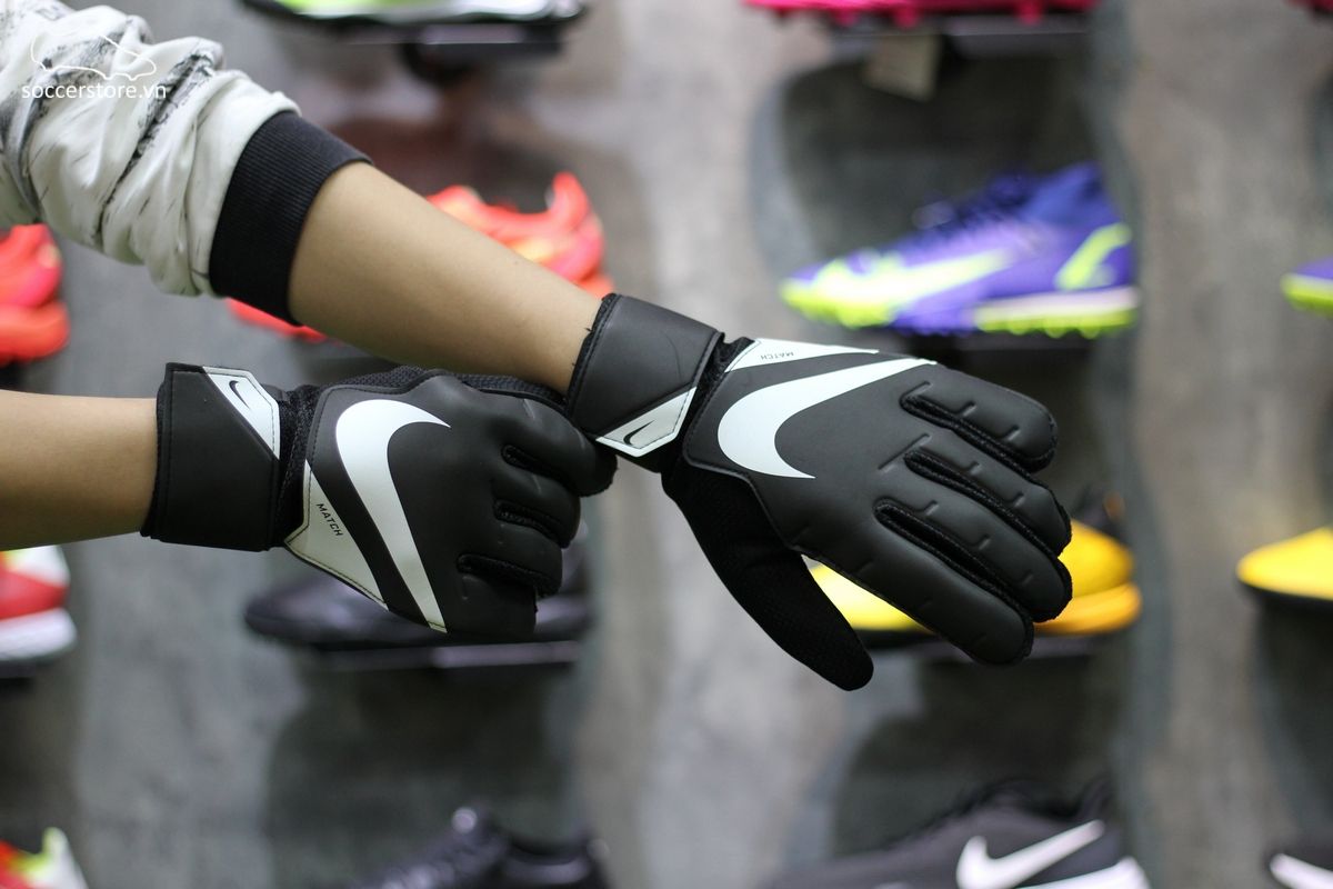 Nike GK Match- Black/ White GK Gloves CQ7799-010