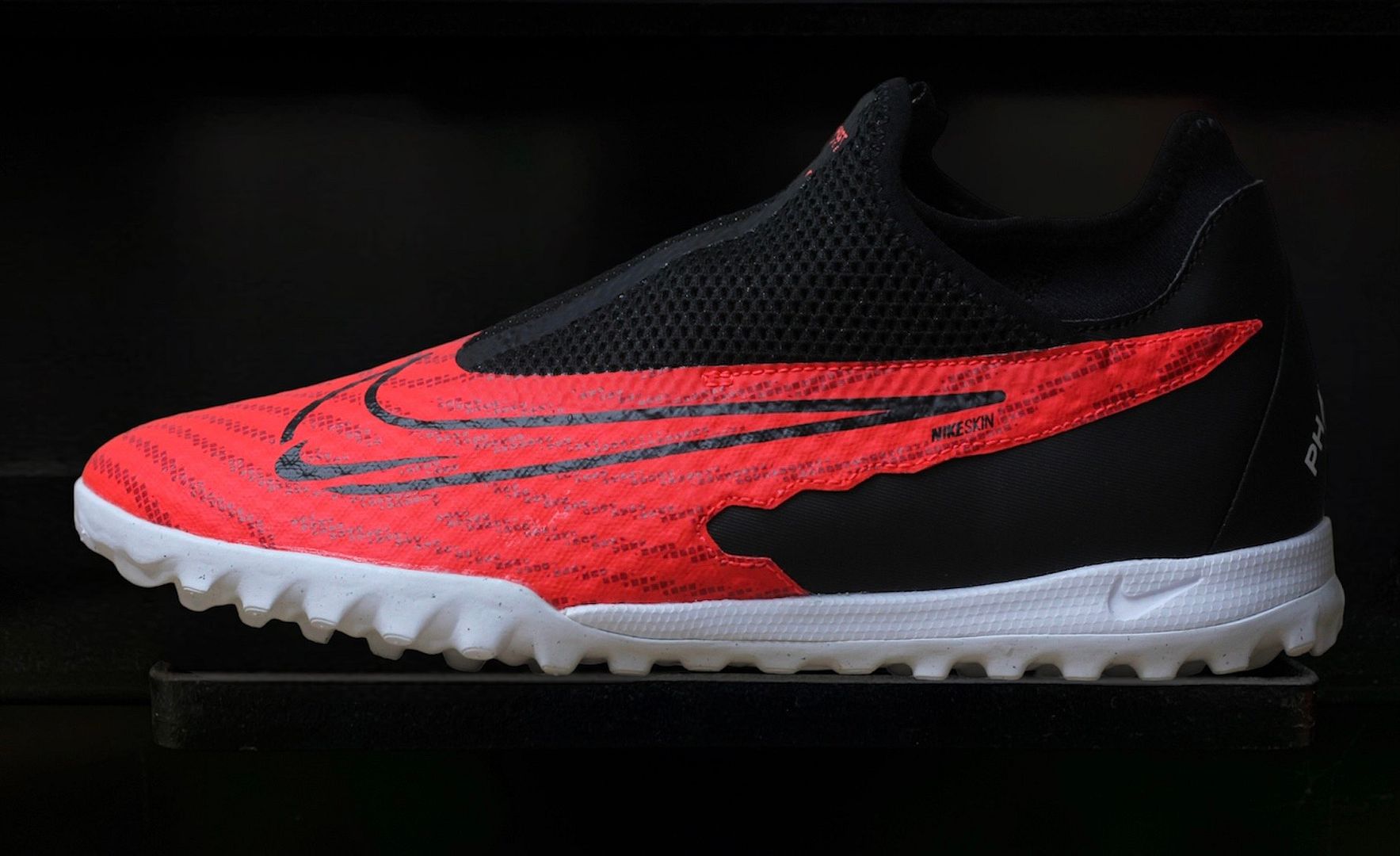 Nike Phantom GX Academy DF TF Ready pack màu đỏ đen DD9476-600
