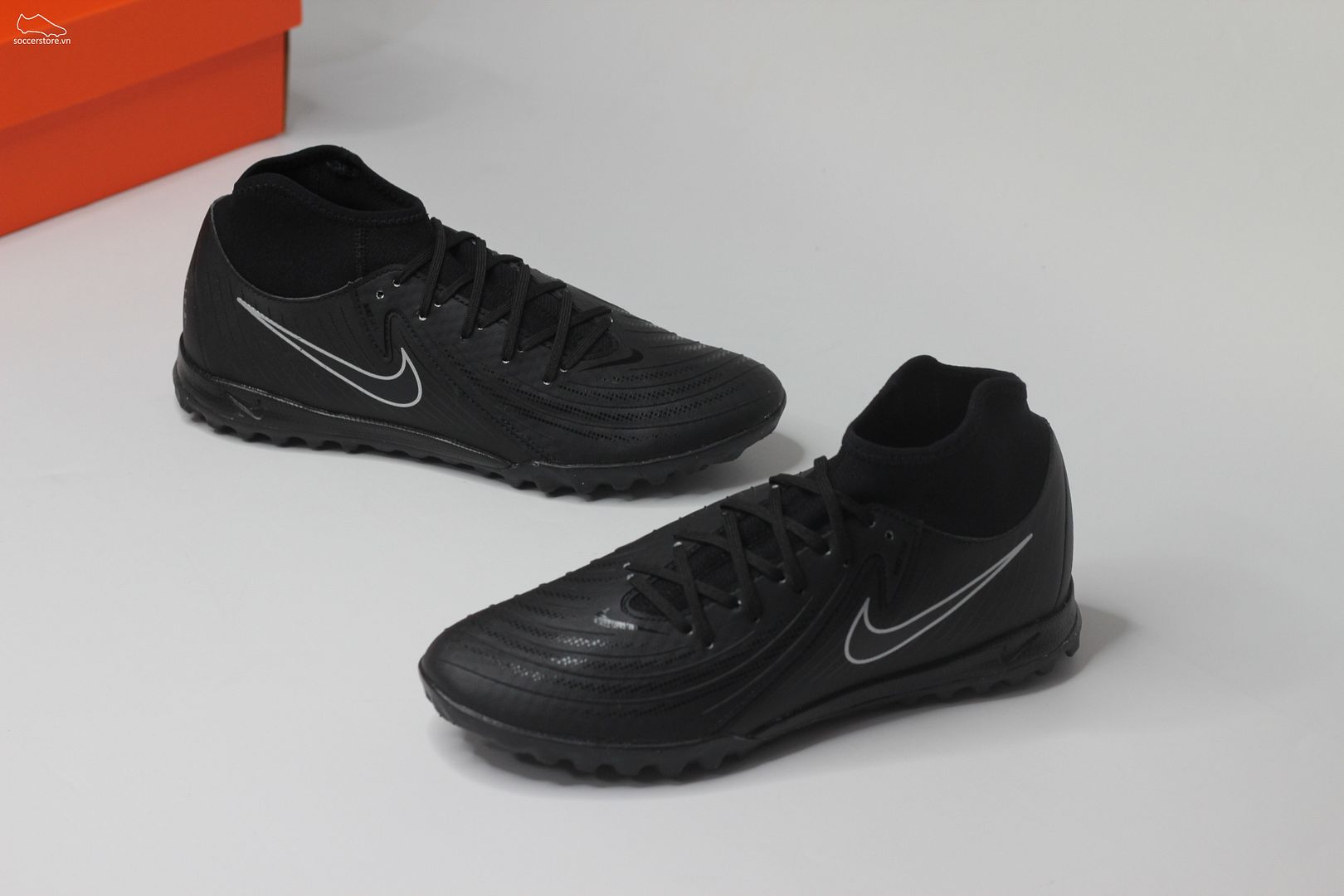 Nike Phantom Luna II Academy TF màu đen FJ2566-001