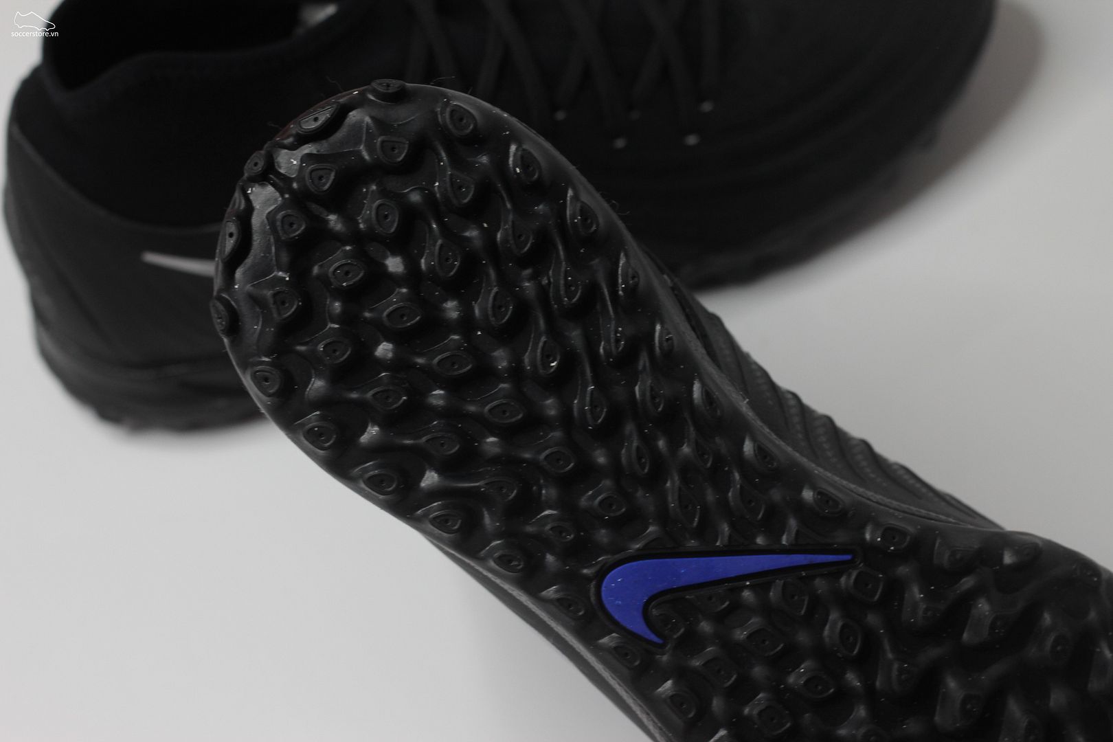 Nike Phantom Luna II Academy TF màu đen FJ2566-001