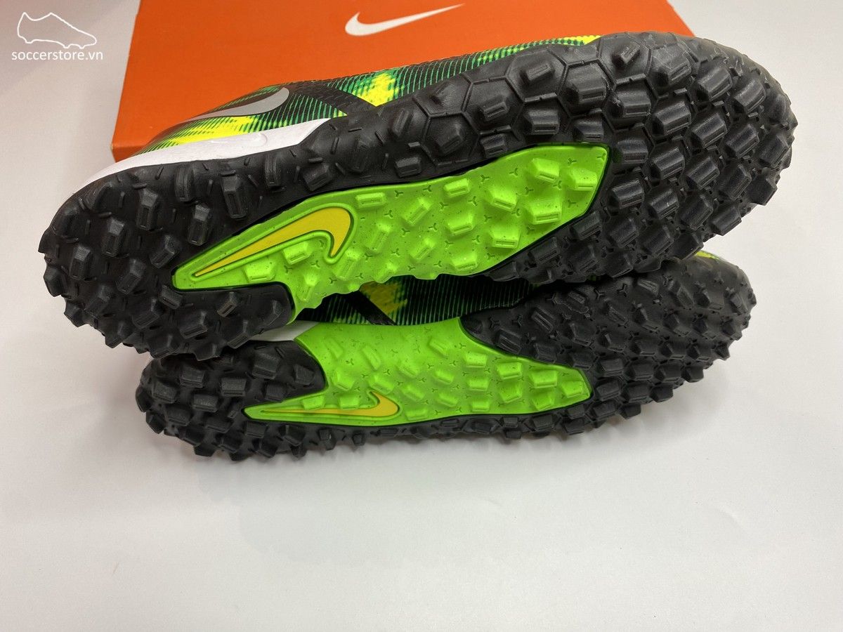 Nike Phantom GT2 Academy TF Shockwave màu xanh lá - DM0725-003