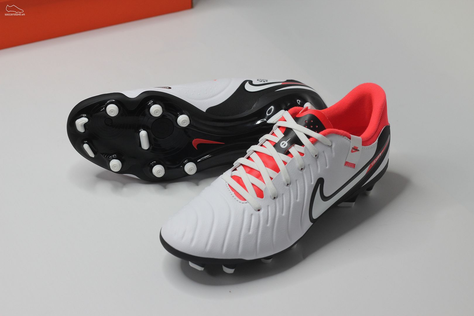 Nike Tiempo Legend 10 Academy MG màu trắng đỏ đen DV4337-100