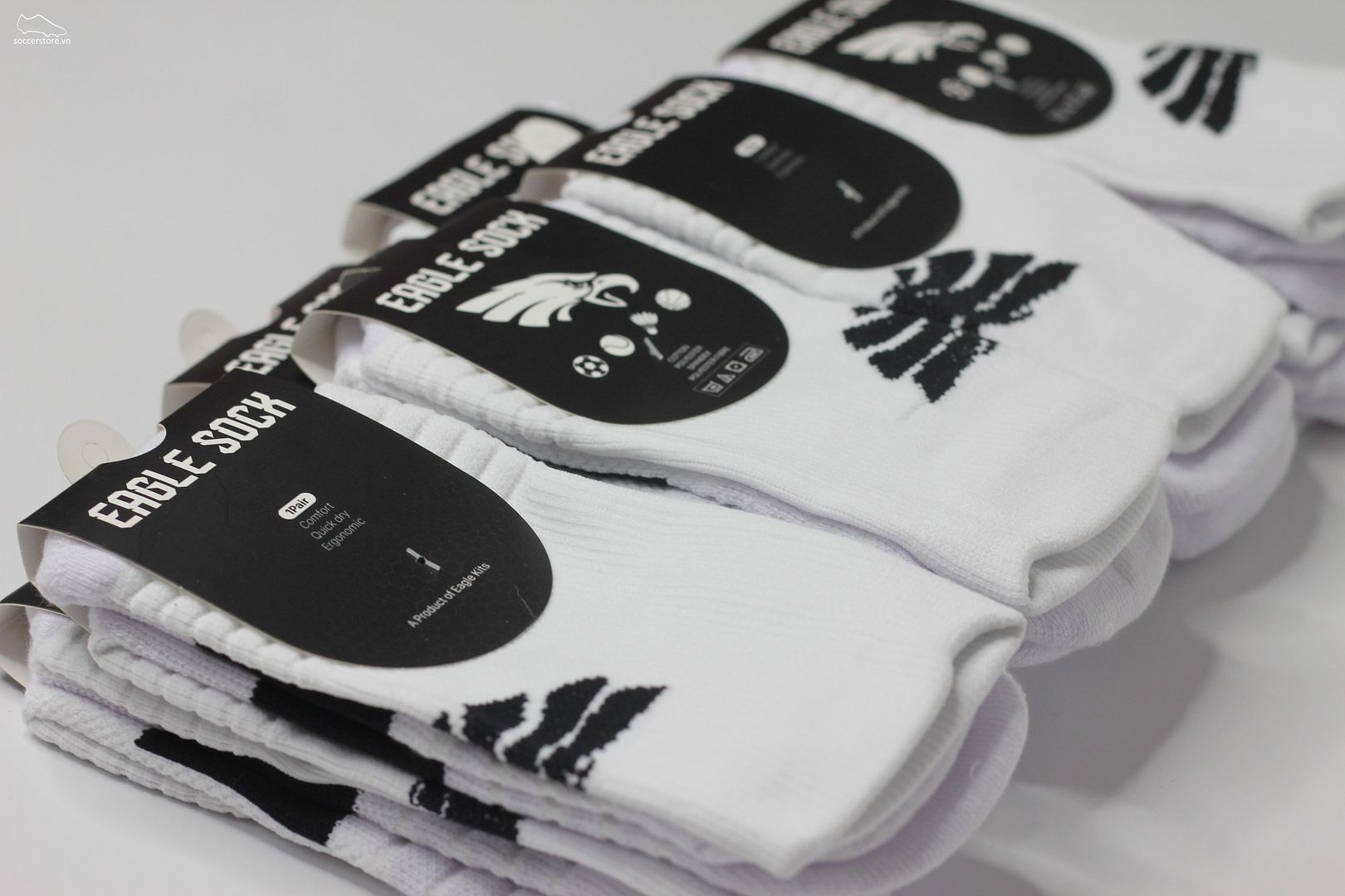 Tất bóng đá Crew Eagle Socks màu trắng, cổ thấp