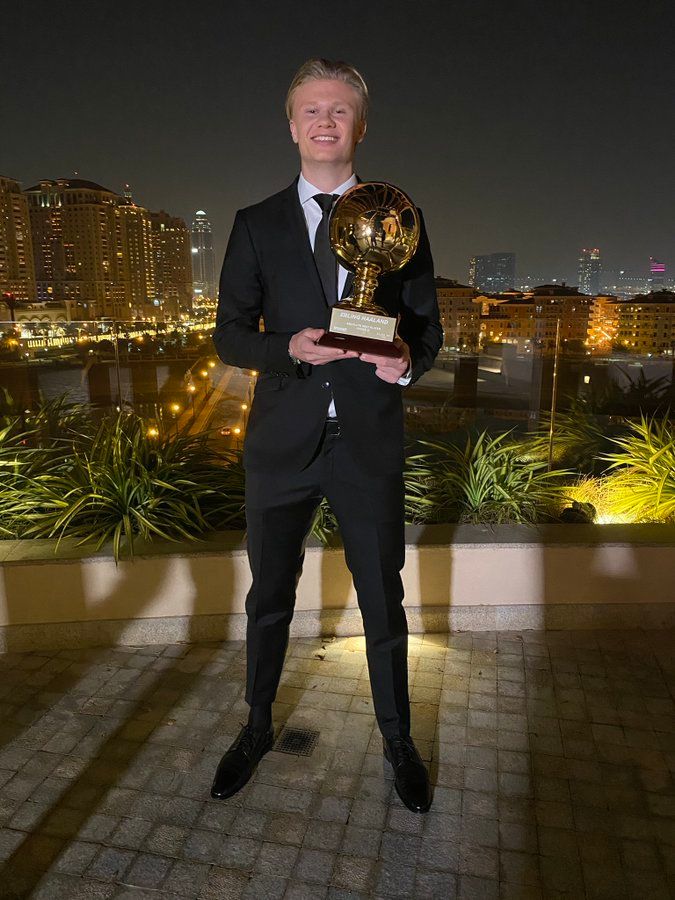 Erling Halaan nhận giải thưởng Golden Boy 2020