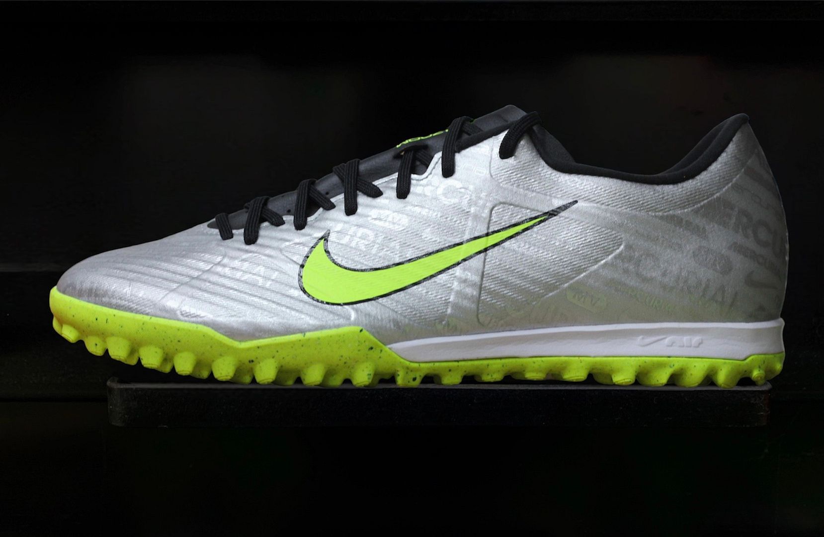 Nike Mercurial Vapor 15 Academy TF 25 XXV Zoom màu bạc FB8396-0605