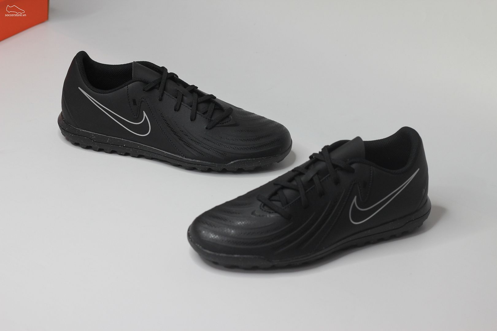 Nike Phantom GX II Club TF màu đen FJ2587-001