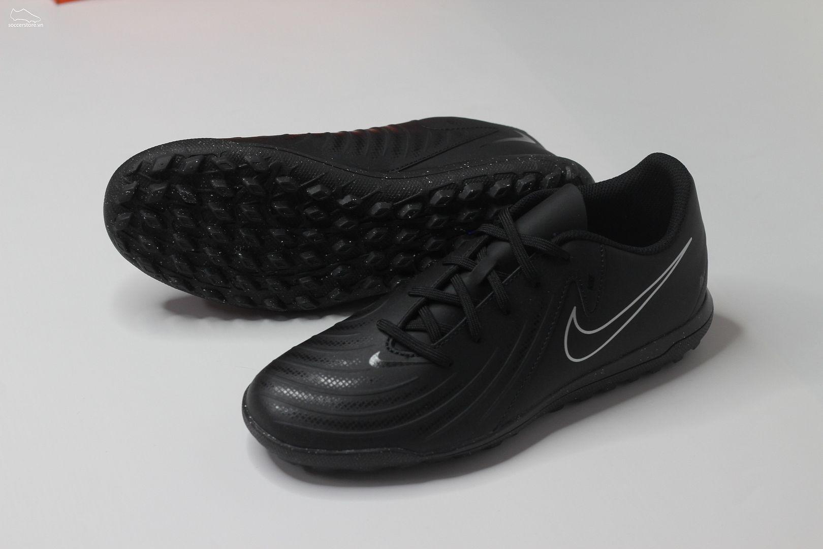 Nike Phantom GX II Club TF màu đen FJ2587-001