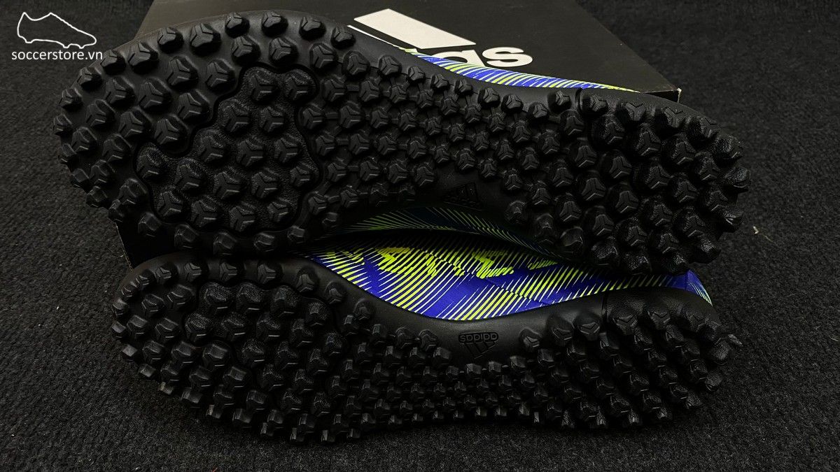 Giày bóng đá Adidas Nemeziz .4 TF FW7405 