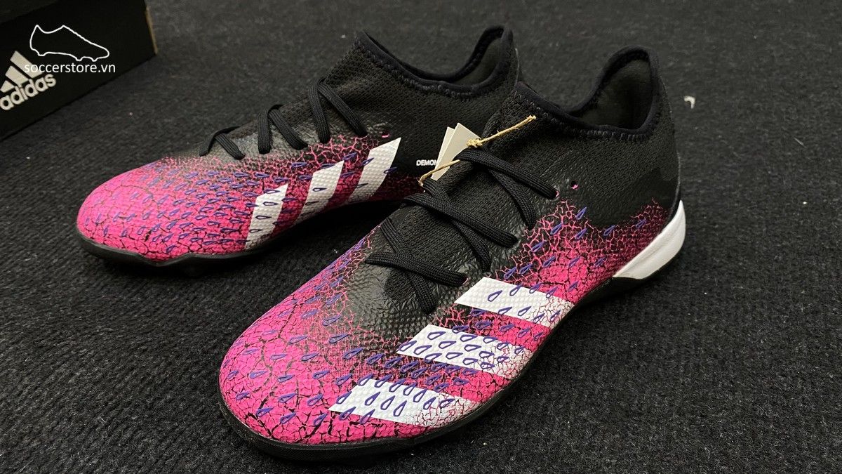 Giày bóng đá Adidas Predator Freak .3 L TF Superspectral FW7520