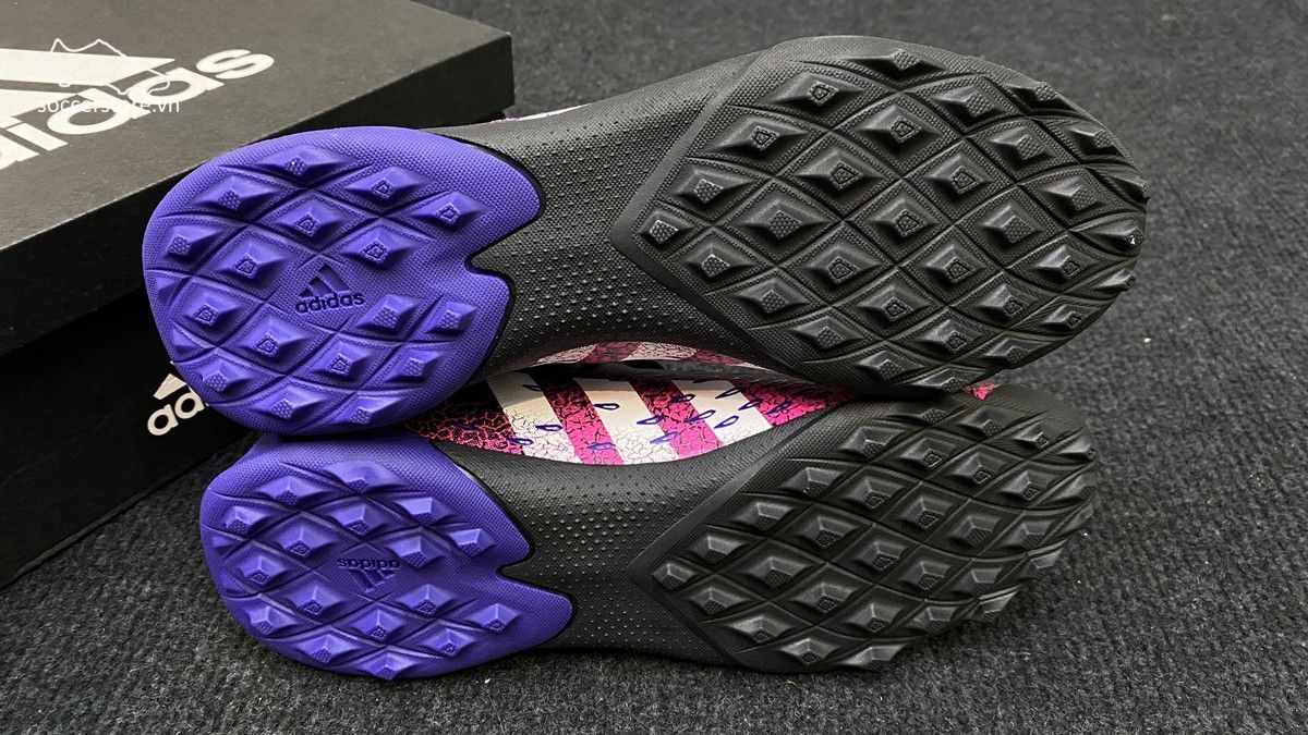 Giày bóng đá trẻ em Adidas Predator Freak .3 TF J Superspectral FW7533