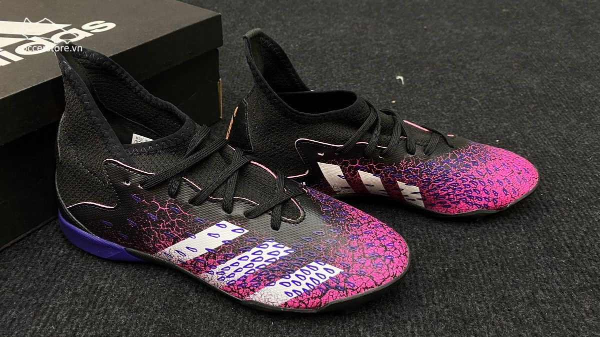 Giày bóng đá trẻ em Adidas Predator Freak .3 TF J Superspectral FW7533